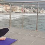 yoga-rosa-alassio-molo-gratuito-free-essere-benessere-lucia-ragazzi-esperienz-wellness-wellbeing-città-salute-donne-prevenzione-airc-tumori-libertas-anas-liguria-06