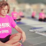 yoga-rosa-alassio-molo-gratuito-free-essere-benessere-lucia-ragazzi-esperienz-wellness-wellbeing-città-salute-donne-prevenzione-airc-tumori-libertas-anas-liguria-30